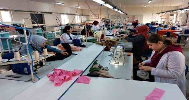 Başkan Tören “İşsizlik sorununa, nitelikli meslekleri öğreterek çözüm bulmak gayesindeyiz”