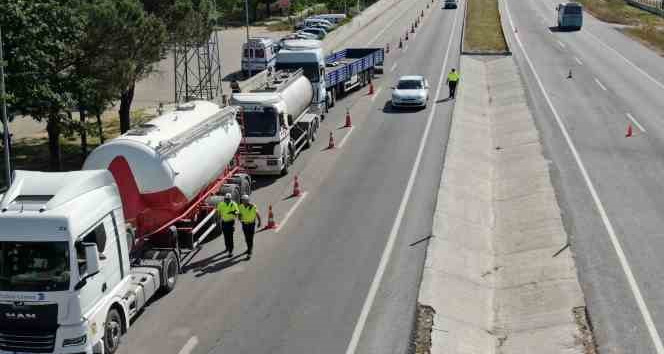 Kırklareli’nde 2 haftada bin 145 araç sürücüne cezai işlem yapıldı