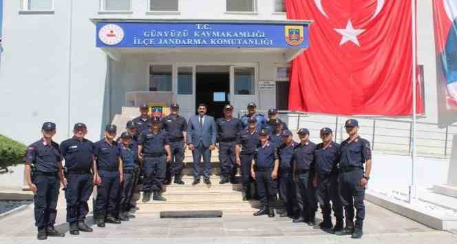 Günyüzü Kaymakamı Arslan’dan İlçe Jandarma Komutanlığına ziyaret