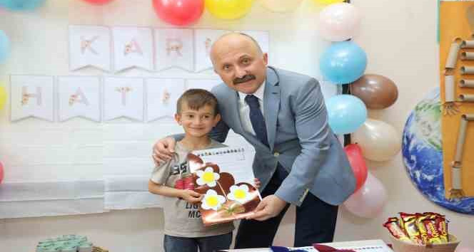 Ağrı’da 154 bin öğrenci karne aldı