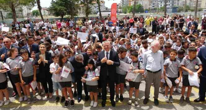 Takdir alan 4 kız öğrencinin de adı Elif