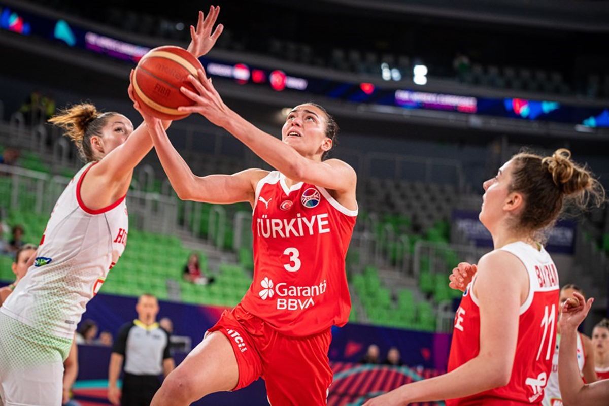 A Milli Kadın Basketbol Takımı gruptaki ilk galibiyetini aldı