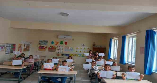 Ayvacık’ta 4 bin 134 öğrenci karne aldı