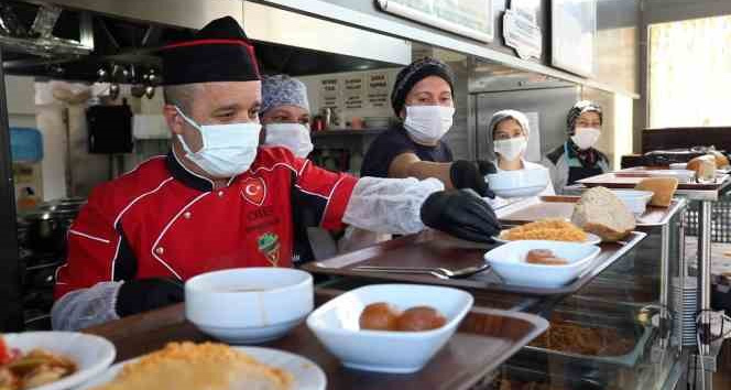 Nazilli Uğur Mumcu Parkı’nda Büyükşehir Belediyesi Park Kafe hizmete açılıyor