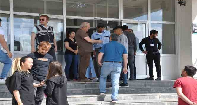 Kars’ta YKS heyecanı başladı