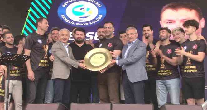 Beykoz’da Polonezköy Kiraz Festivali kapılarını açtı