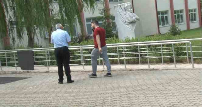 YKS’ye telefonla konuşarak girmeyi denedi