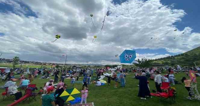 Babalar Günü’nde anlamlı şenlik