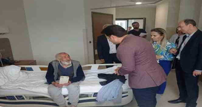 Başakşehir Çam ve Sakura Şehir Hastanesi’nde Babalar Günü