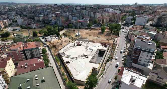 Kent meydanında otoparkın kaba inşaatı tamam