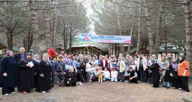 Bayrampaşa’da engelli vatandaşlar Geleneksel Yaza Merhaba Pikniği’nde bir araya geldi