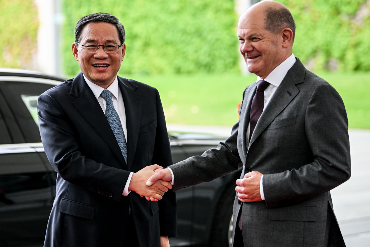 Almanya Başbakanı Scholz ile Çin Başbakanı Li bir araya geldi