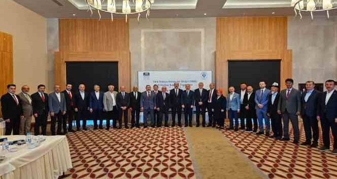 Başkan Oral TDBB yönetimi toplantısına katıldı