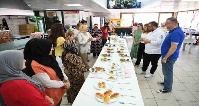 Lapseki Kiraz Festivalinde yemek yarışması düzenlendi
