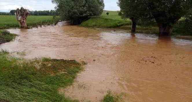 Yozgat’ta sel hayatı olumsuz etkiledi