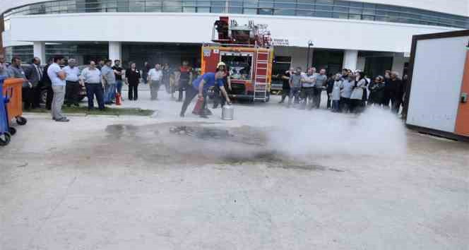 Bayburt Devlet Hastanesi’nde yangın tatbikatı gerçekleştirildi