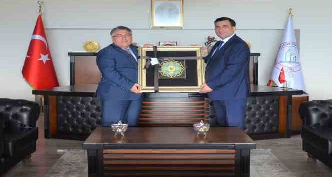 ADNSU Rektörü Babanlı’dan Rektör Özölçer’e ziyaret