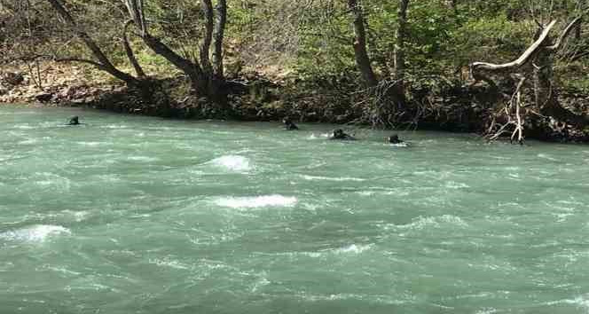 Tunceli Belediyesi dalgıç ekibinden, boğulma vakalarına karşı eğitim