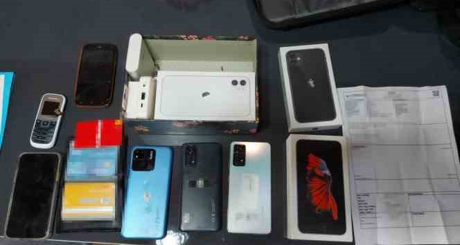 Konteyner bahanesi ile depremzede vatandaşları dolandırdılar