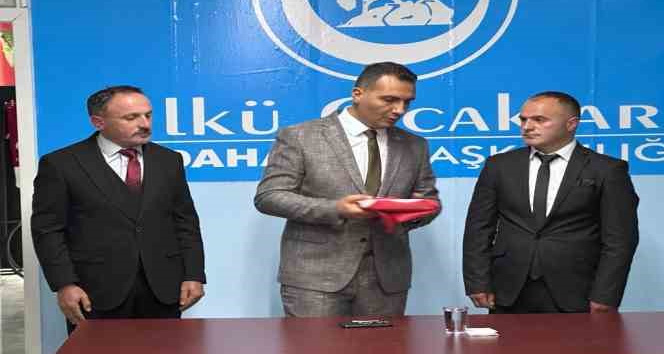 Ülkü ocaklarında devir teslim töreni