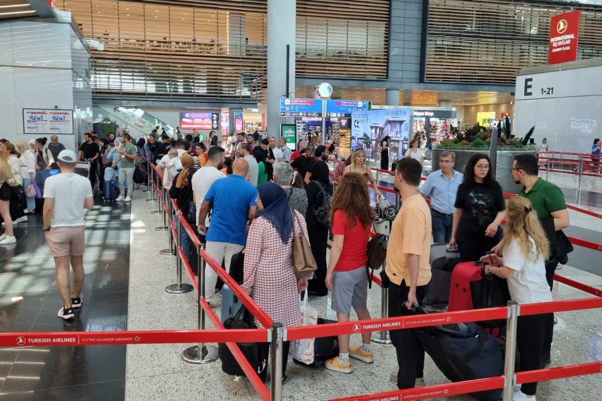 İstanbul Havalimanı’nda bayram yoğunluğu