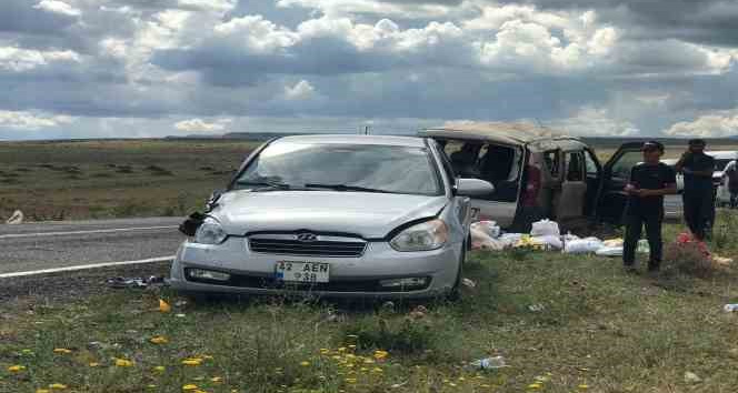 Kars’ta trafik kazası: 3’ü çocuk 12 yaralı