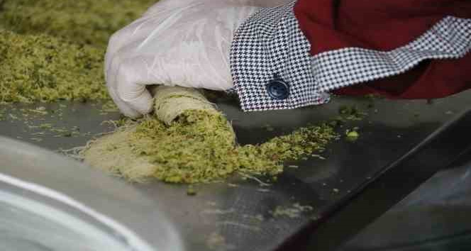 Diyarbakır’da Kurban Bayramı için 35 ton ’tescilli’ burma kadayıf üretilecek