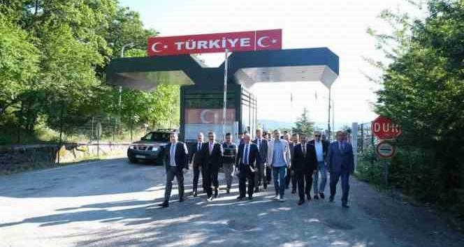 Ticaret Bakan Yardımcısı Uçarmak, Dereköy Gümrük Kapısı’nı inceledi
