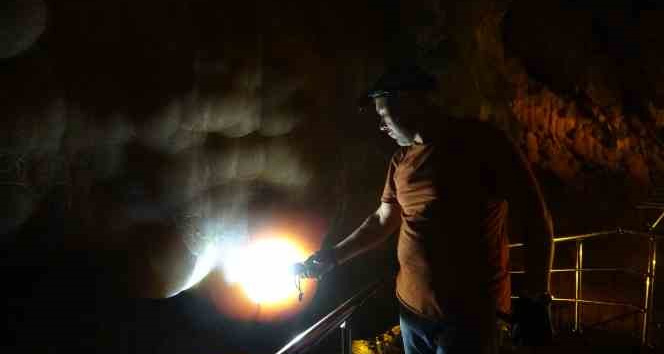 UNESCO Kültür Mirası Listesi’ndeki mağara, soğan sarkıtlarıyla dikkat çekiyor