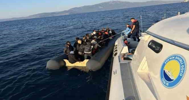 Yunan unsurlarınca ölüme terk edilen 99 kaçak göçmen kurtarıldı