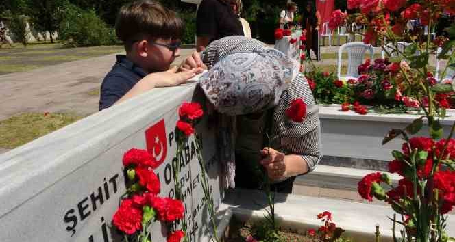 Şehit aileleri duygulandırdı: “Evlat acısı zor, manevi duygular bizi ayakta tutuyor”