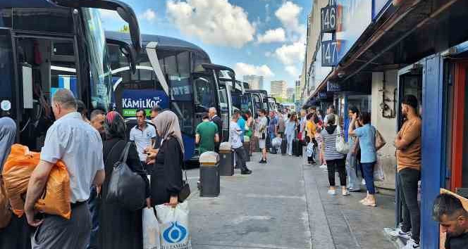 15 Temmuz Demokrasi Otogarı’nda bayram öncesi yoğunluk yaşandı