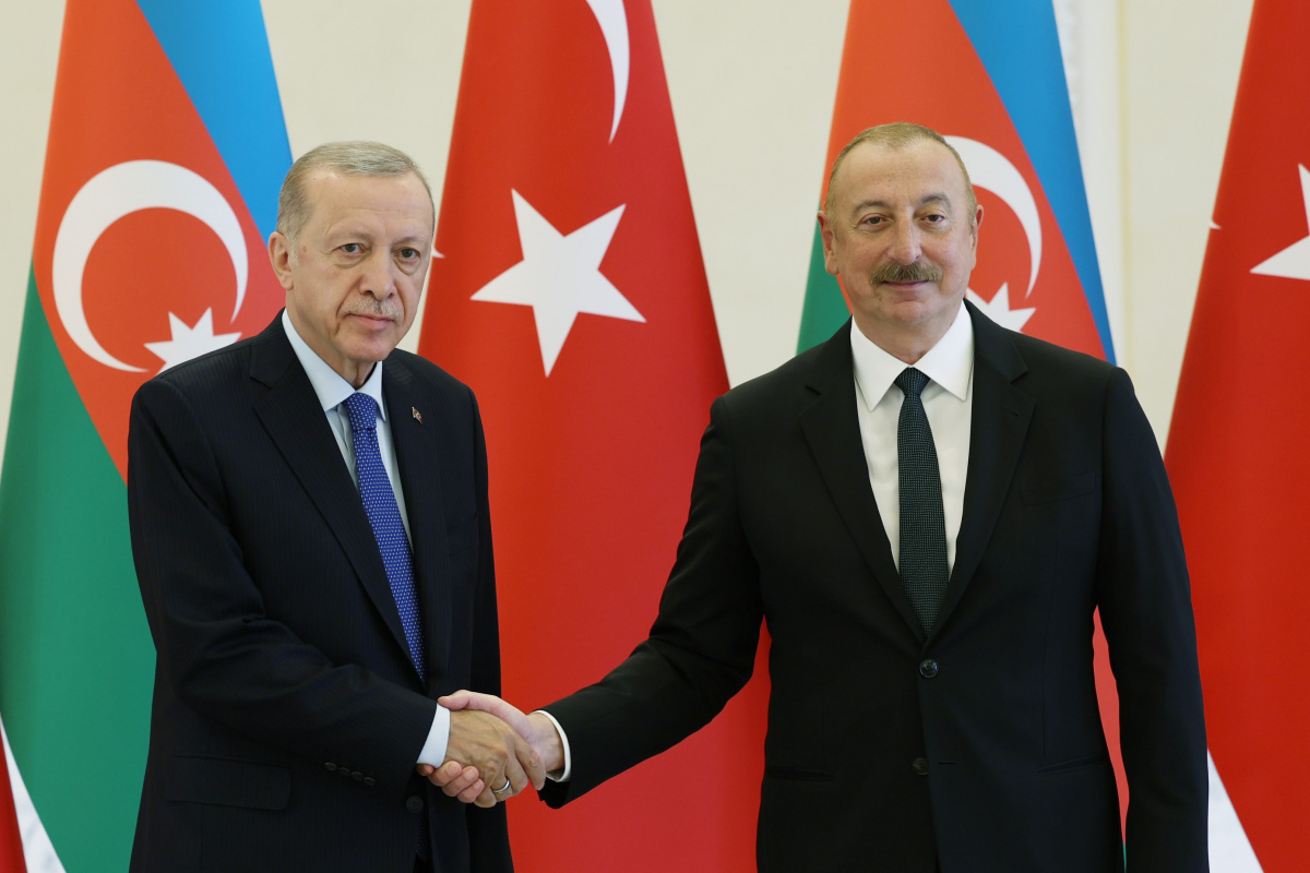 Cumhurbaşkanı Erdoğan, Azerbaycan Cumhurbaşkanı Aliyev ile görüştü İhlas  Haber Ajansı