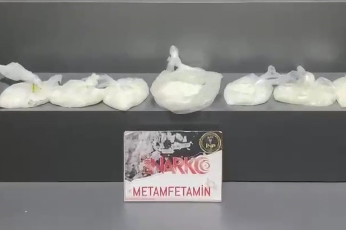 İzmir’de 2 kilo metamfetamin ele geçirildi