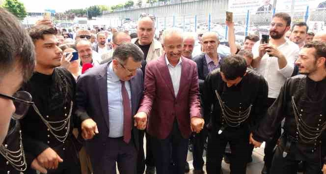 Bakan Uraloğlu’na memleketinde coşkulu karşılama