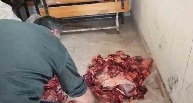 Ardahan’da yılların geleneği bozulmadı, toplanan kurbanlıklar ihtiyaç sahiplerine dağıtıldı