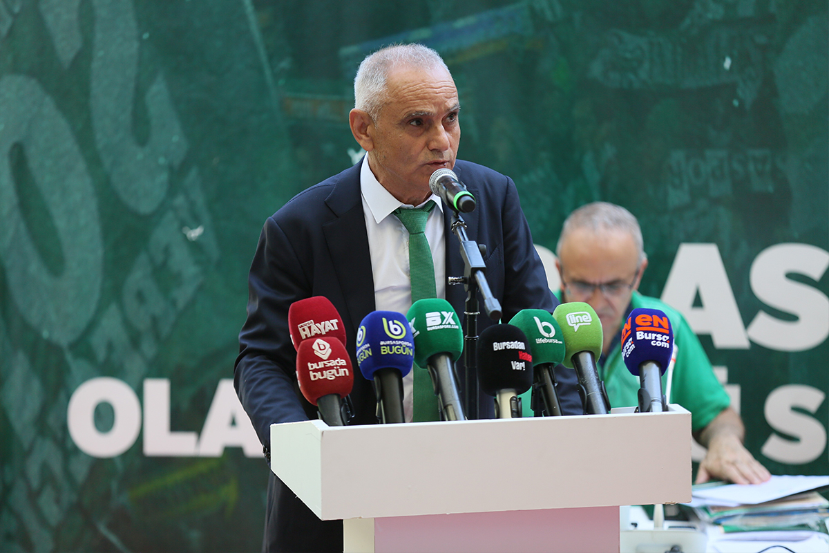 Bursaspor’un yeni başkanı Recep Günay oldu