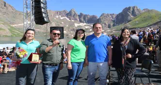 Hakkari’de ’5. Cilo Fest’ Tuğçe Kandemir konseri ile sona erdi