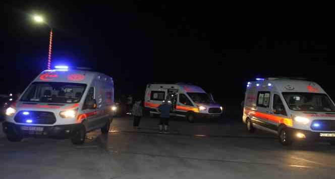 Edirne’de Bulgar ve Türk ailenin olduğu otomobiller çarpıştı: 2’si çocuk 6 yaralı