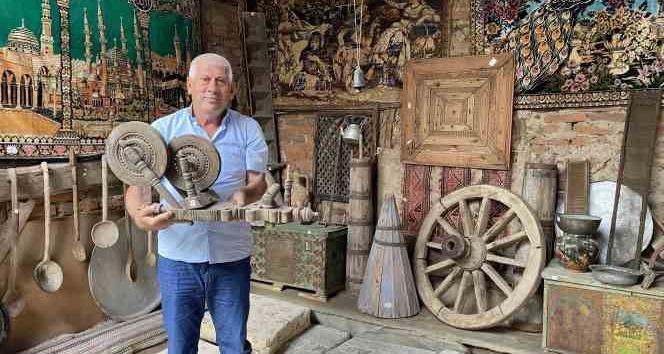 Tarım aletlerinden oluşan ’Osmanlı Torunu Köy Müzesi’ ile tarihe yolculuk