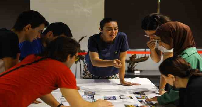 İklim değişikliğine dikkat çekmek için İklim Bulmaca Oyunu oynadılar