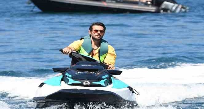 Cem Belevi’den jet-ski şov