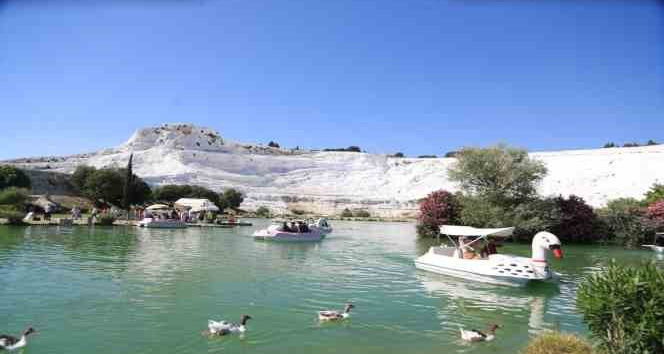 Bayram tatilinin gözdesi ‘Pamukkale’ oldu