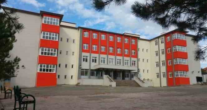 Gediz Anadolu İmam Hatip Fen ve Sosyal Bilimler Proje Okulu 30 öğrenci alacak