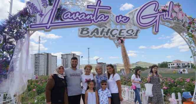 Lavanta ve gül bahçesi çekim platosu oldu