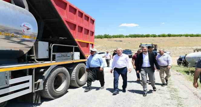 Yeşilyurt Belediyesi, kırsal bölgelerin ulaşım ağını akıcı ve konforlu hale getiriyor