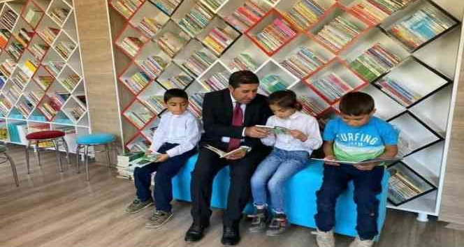 İdil’de kütüphanelerdeki kitap sayısı 122 bine yükseldi