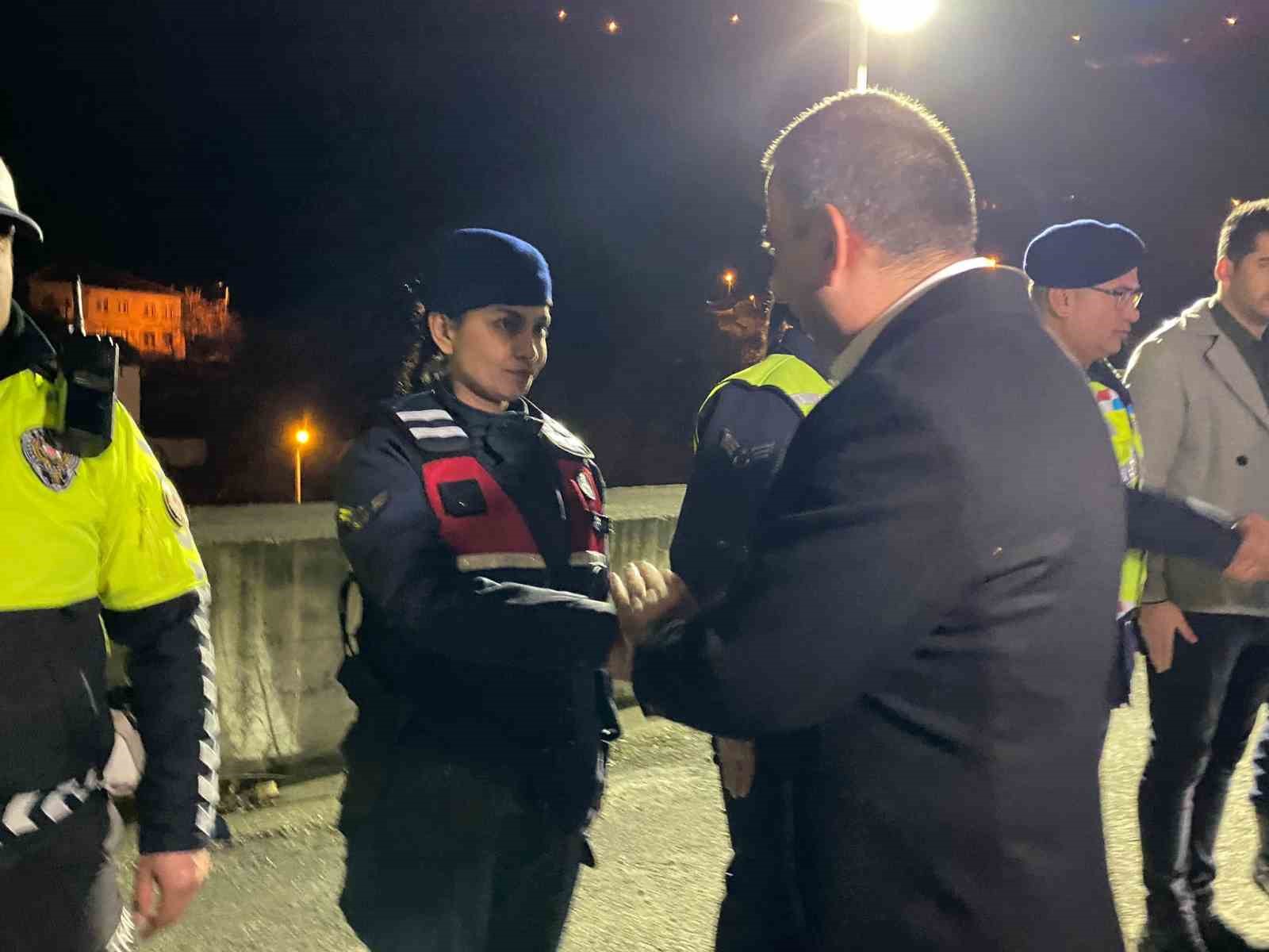 Vali Hacıbektaşoğlu yeni yıl &ouml;ncesi denetime katıldı
