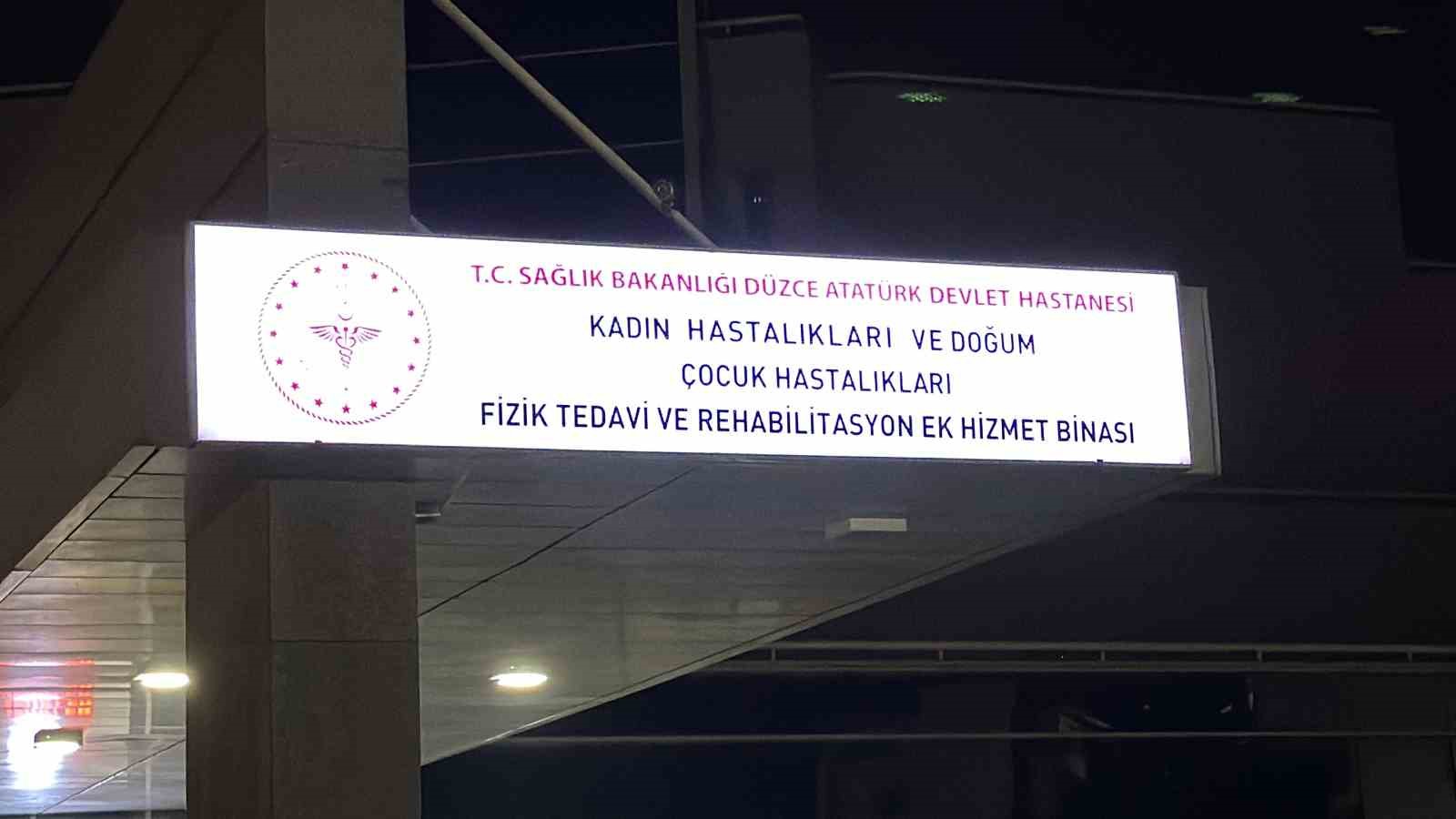 Düzce’de yılın ilk bebeği saat 01.10’da dünyaya geldi
