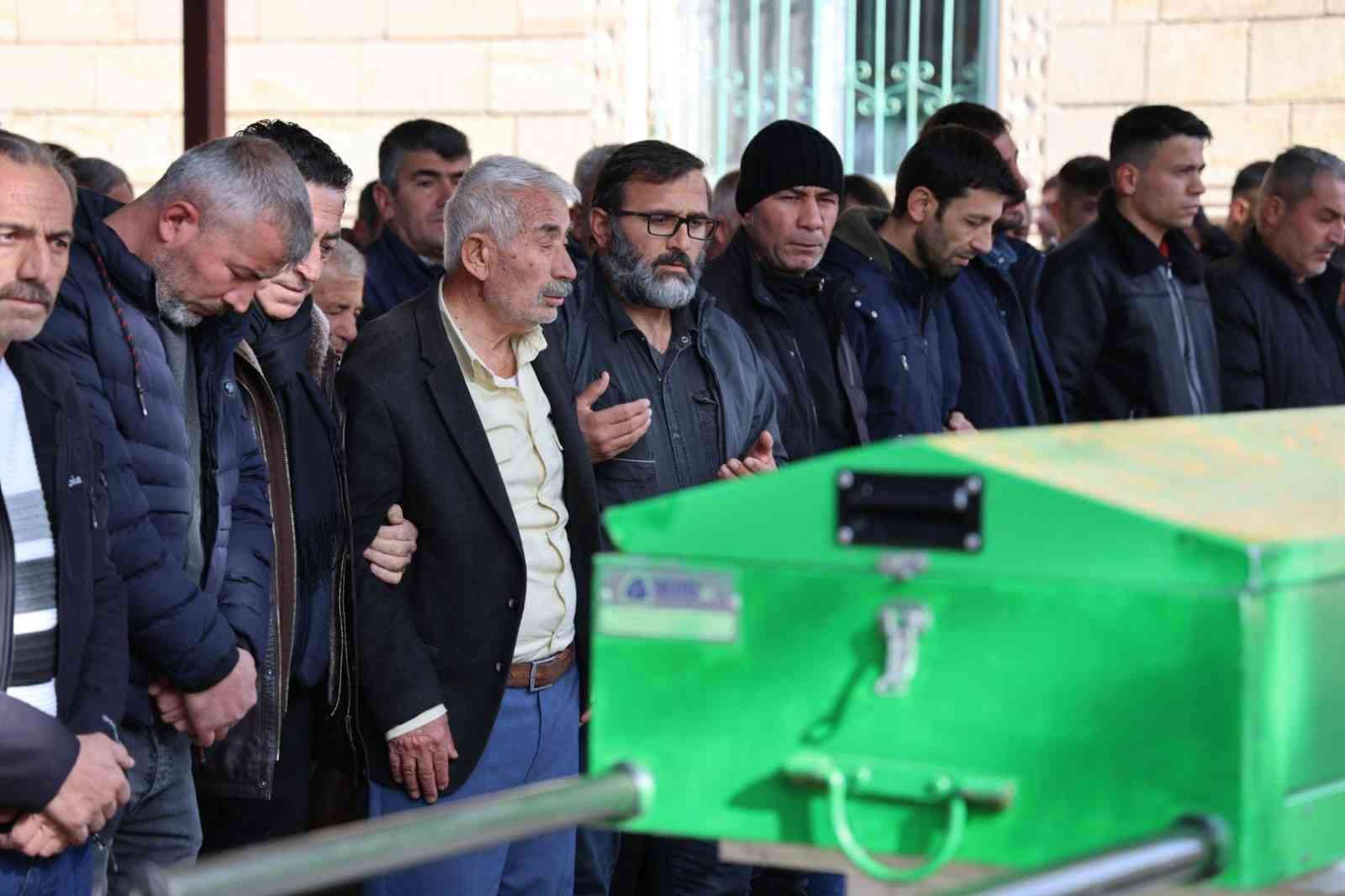 Niğde’de akrabalar arasında çıkan kavgada ölen şahıs defnedildi